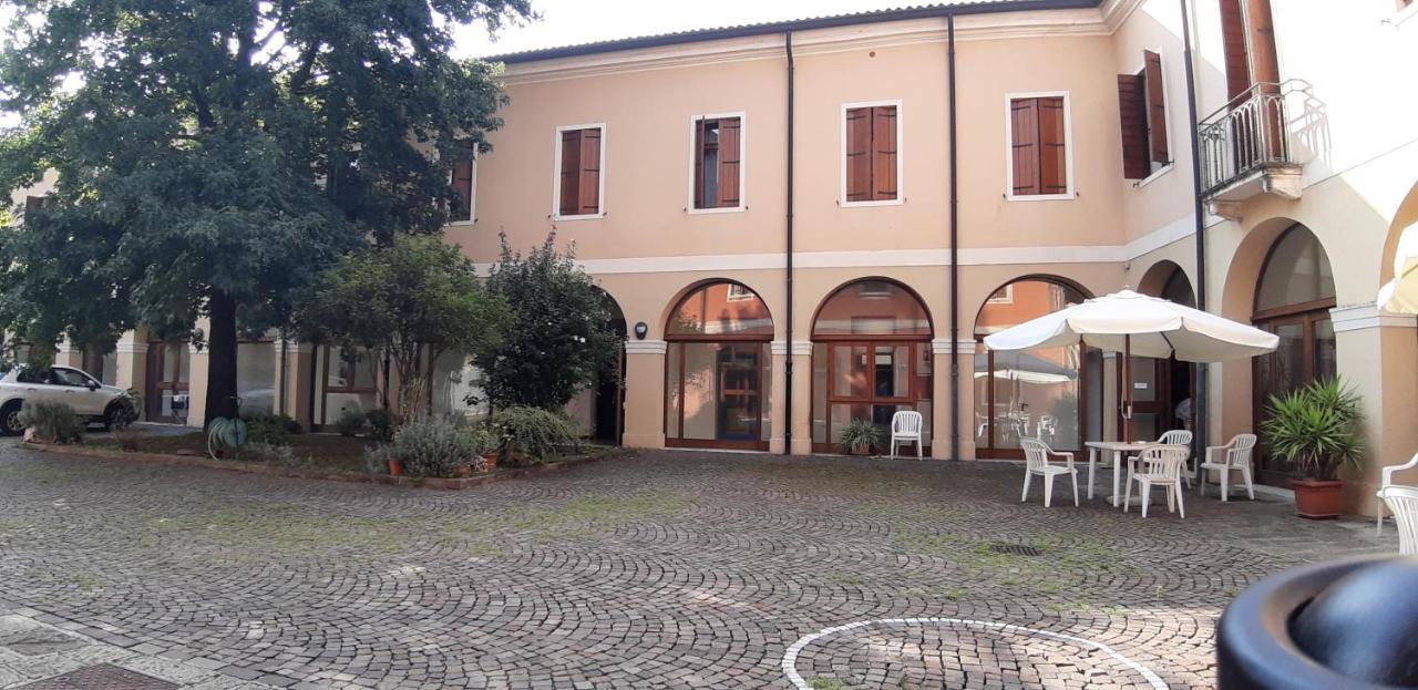 Casa Santa Caterina E Sant Antonio 호텔 파도바 외부 사진